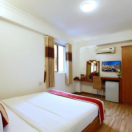 Lucky Star Saigon Hotel Хошимін Екстер'єр фото