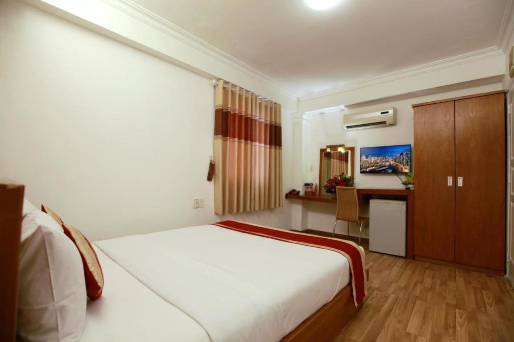 Lucky Star Saigon Hotel Хошимін Екстер'єр фото